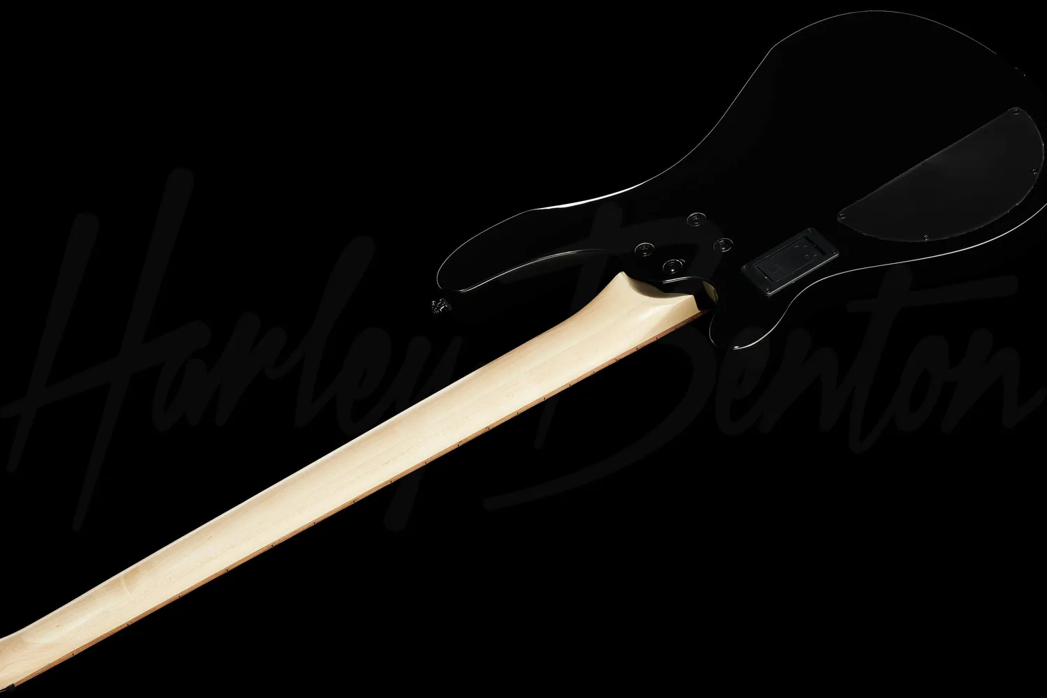 Harley Benton Pro B-450 E-Bass Black 24 Bünde