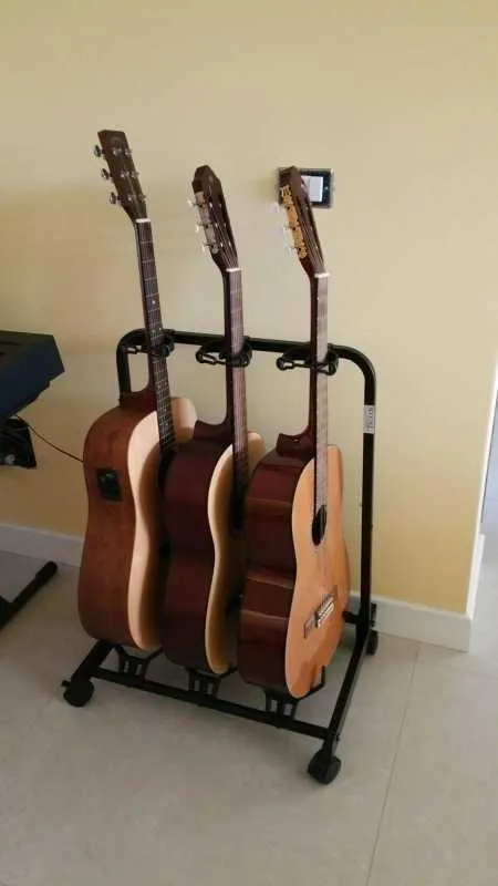 Rocktile Multistand 3-fach Gitarrenständer Rollen klappbar