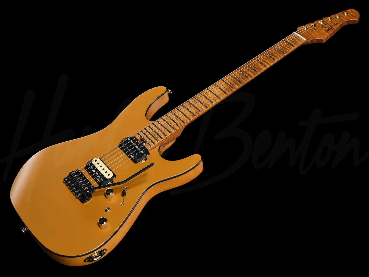 Harley Benton Fusion-IV HH E-Gitarre Satin Gold
