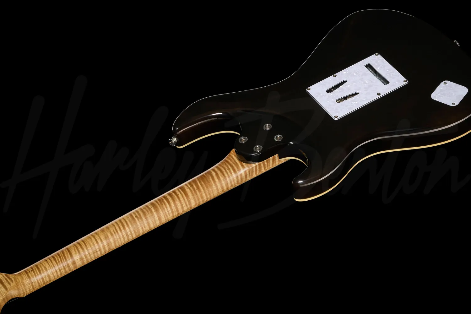 Harley Benton Deluxe ST-Modern Plus E-Gitarre Bengal Burst HSS
