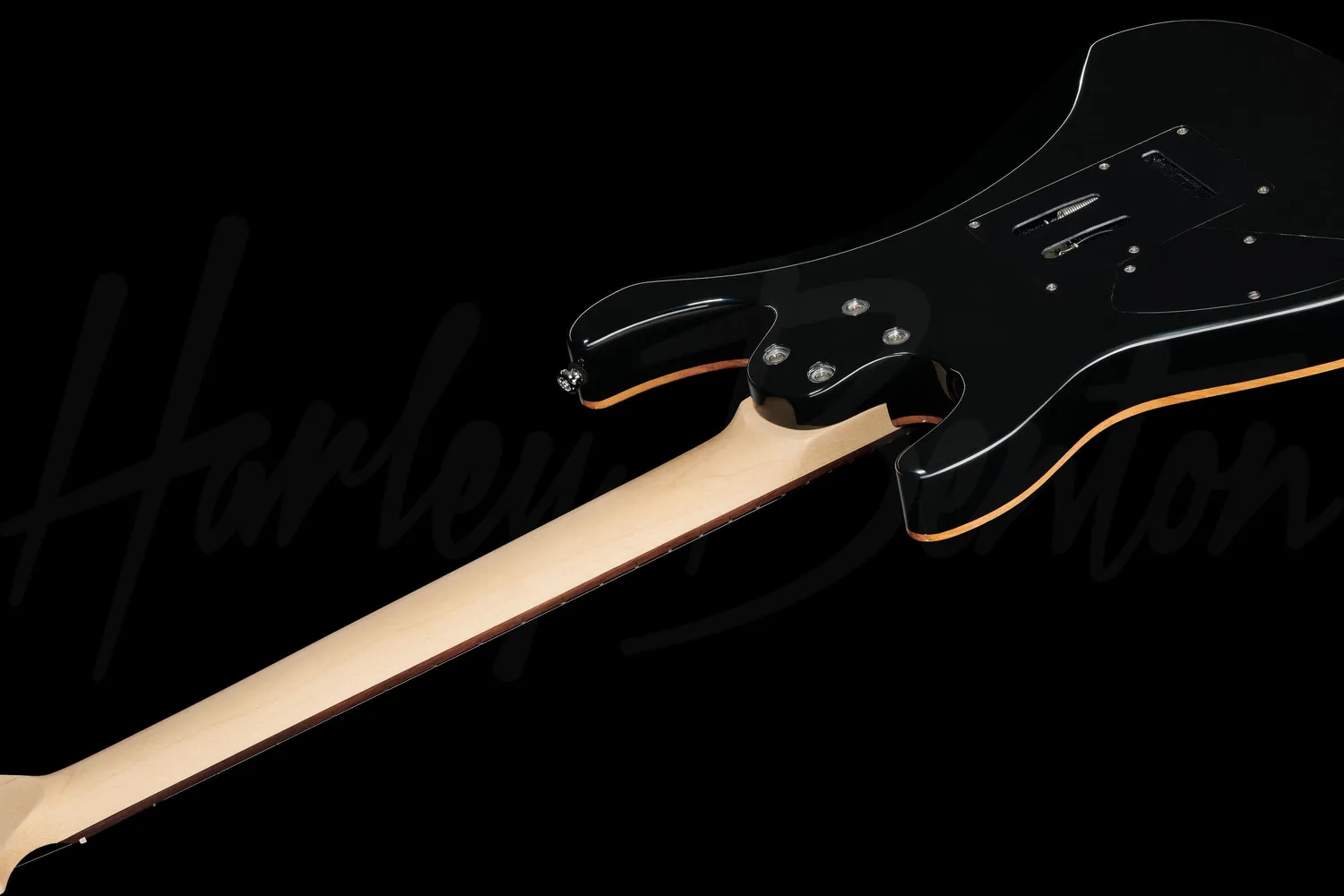 Harley Benton Progressive Fusion-III HSH E-Gitarre FBLB