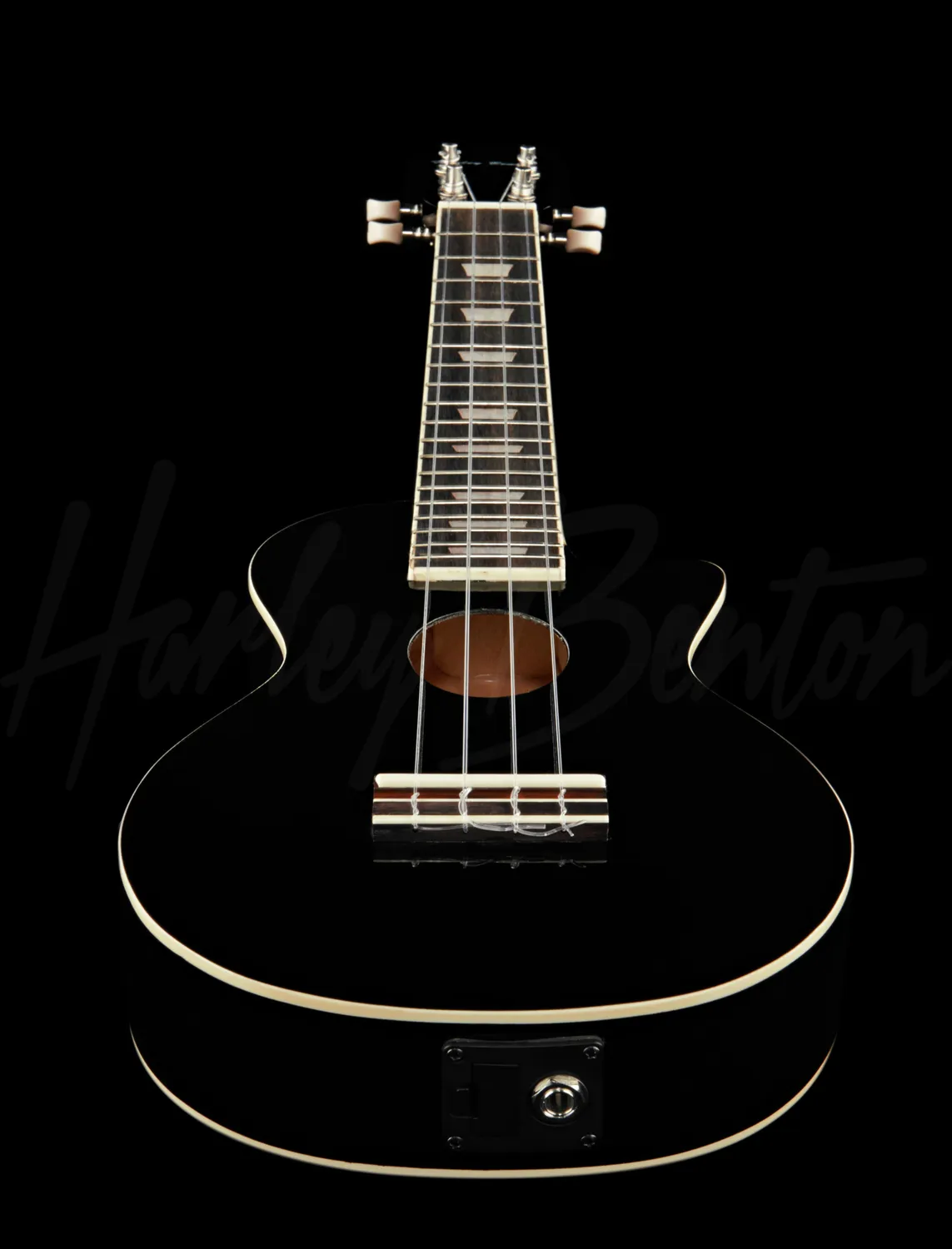 Harley Benton UK-L100E BK Sopran-Ukulele schwarz Elektro