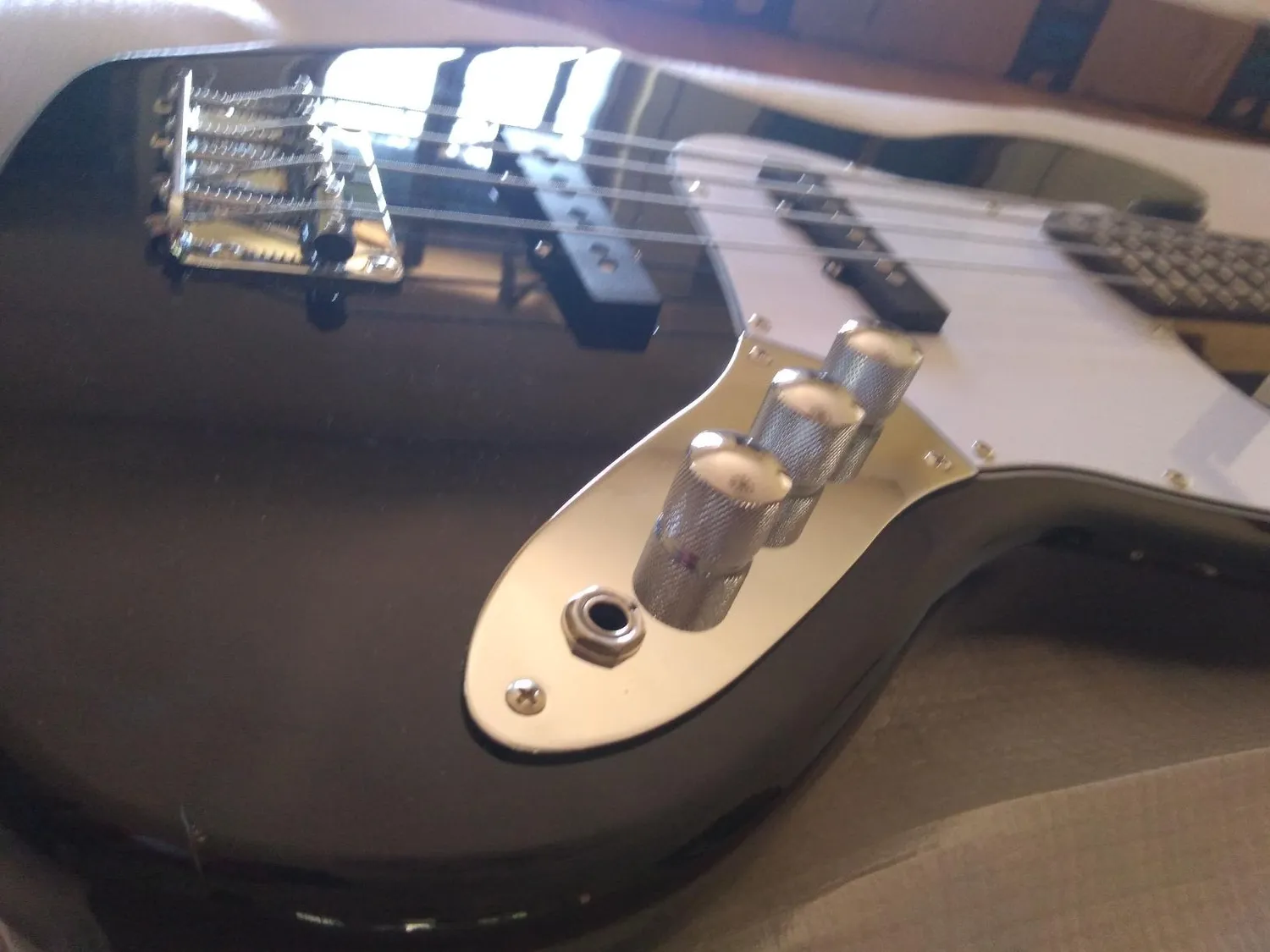 Rocktile Fatboy II BK E-Bass schwarz Jazz-Style