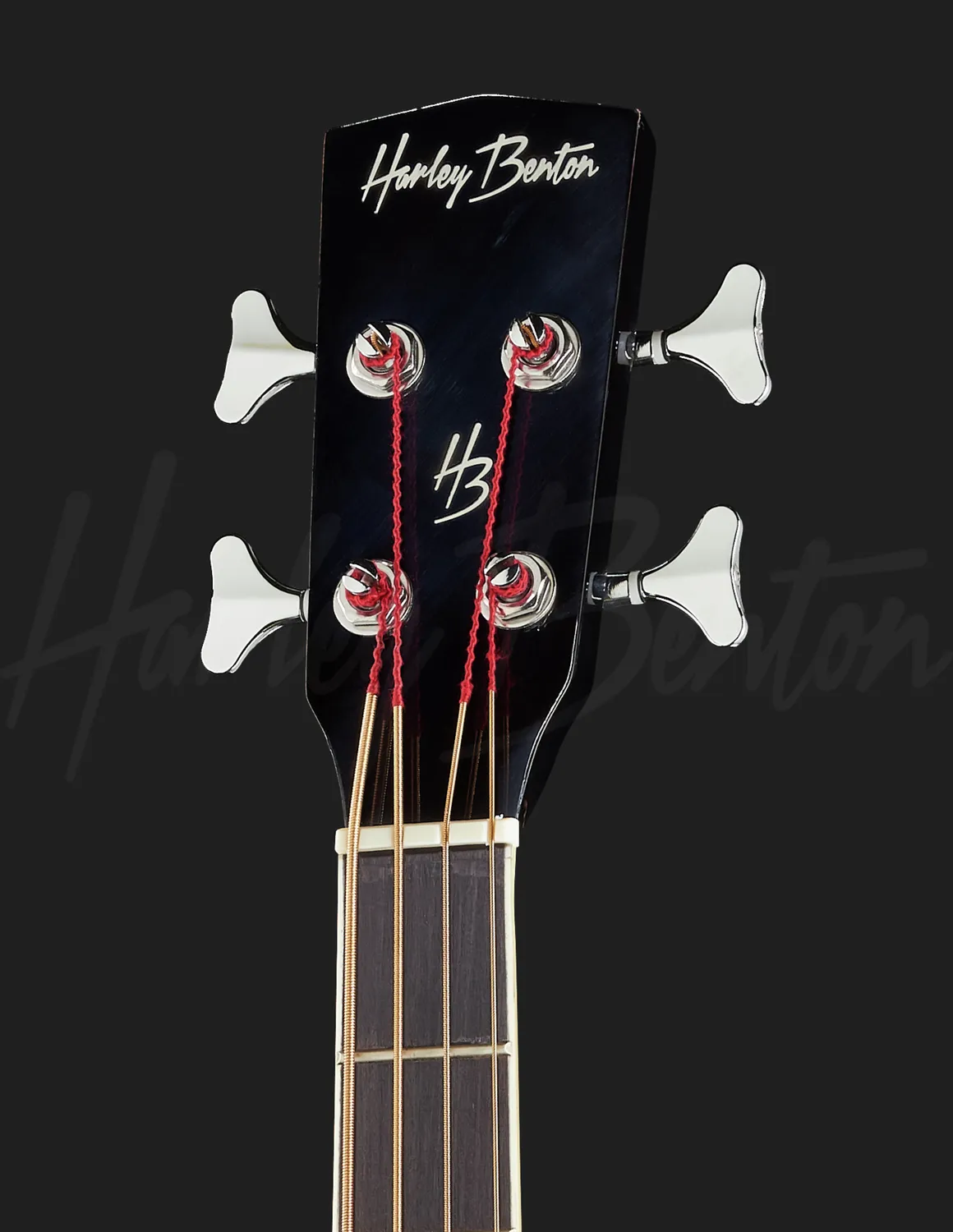 Harley Benton Custom B-30 Akustikbass Schwarz mit EQ