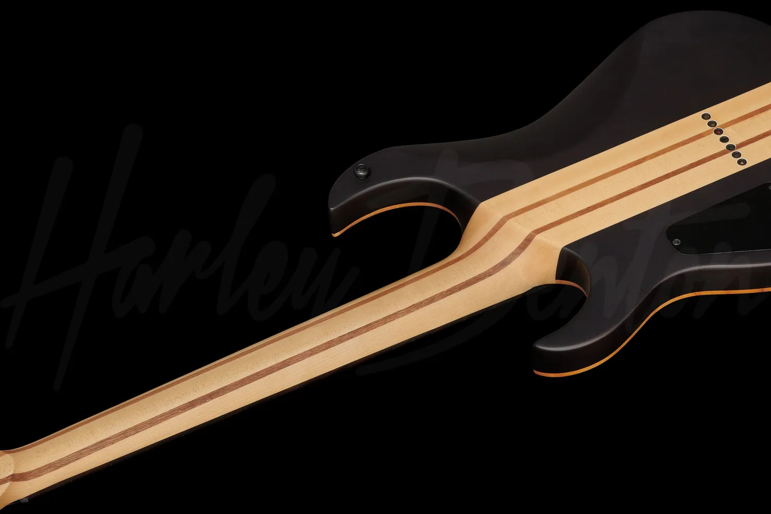 Harley Benton Amarok-7 7-Saiter E-Gitarre Flame Burst EMG