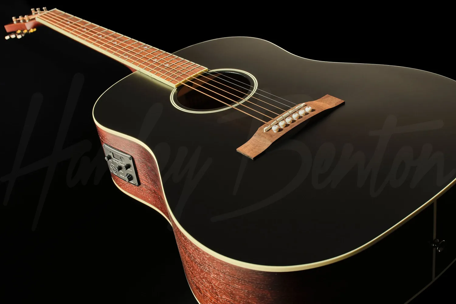 Harley Benton Bluegrass HBJ-45E Westerngitarre schwarz Tonabnehmer