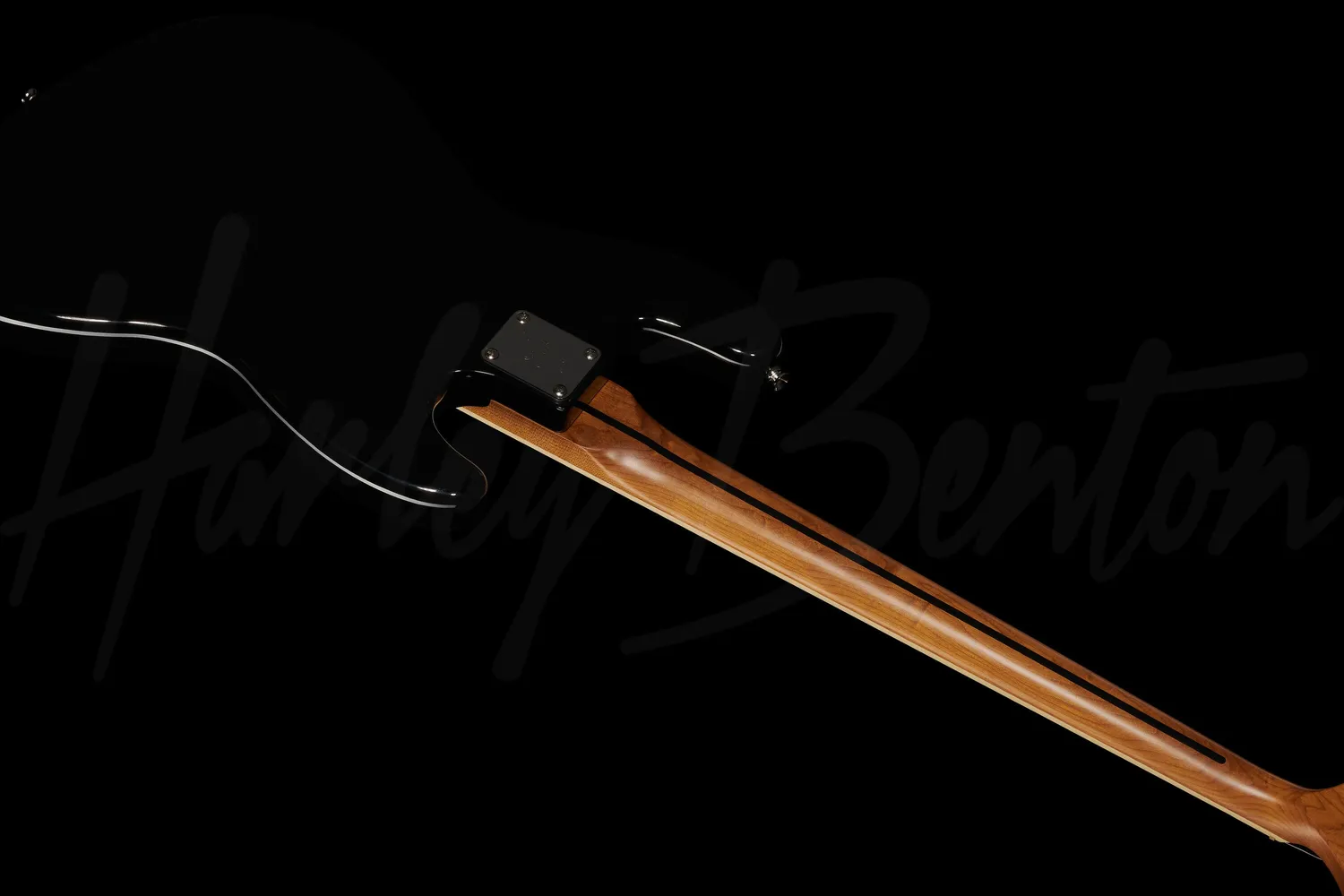 Harley Benton MV-4JB E-Bass Linkshänder Schwarz Alnico