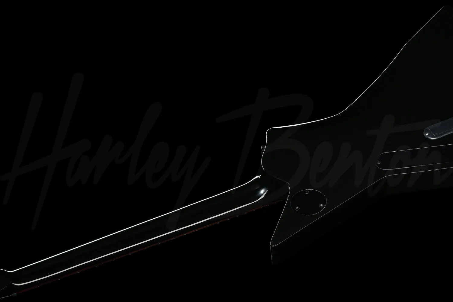 Harley Benton EX-84 Modern E-Gitarre Black