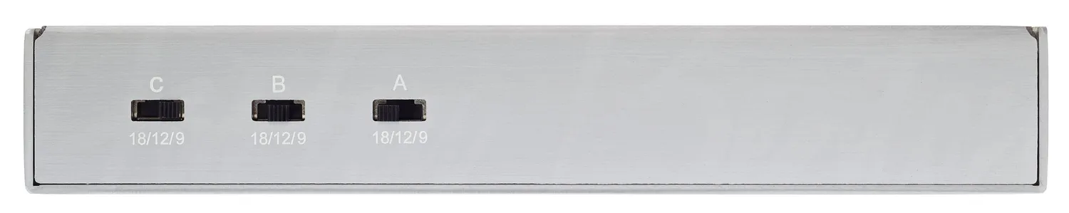 Harley Benton PowerPlant ISO-12 Pro Netzteil 12-fach