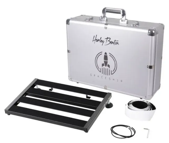 Harley Benton Standard SpaceShip 40 Pedalboard Alu mit Hardcase