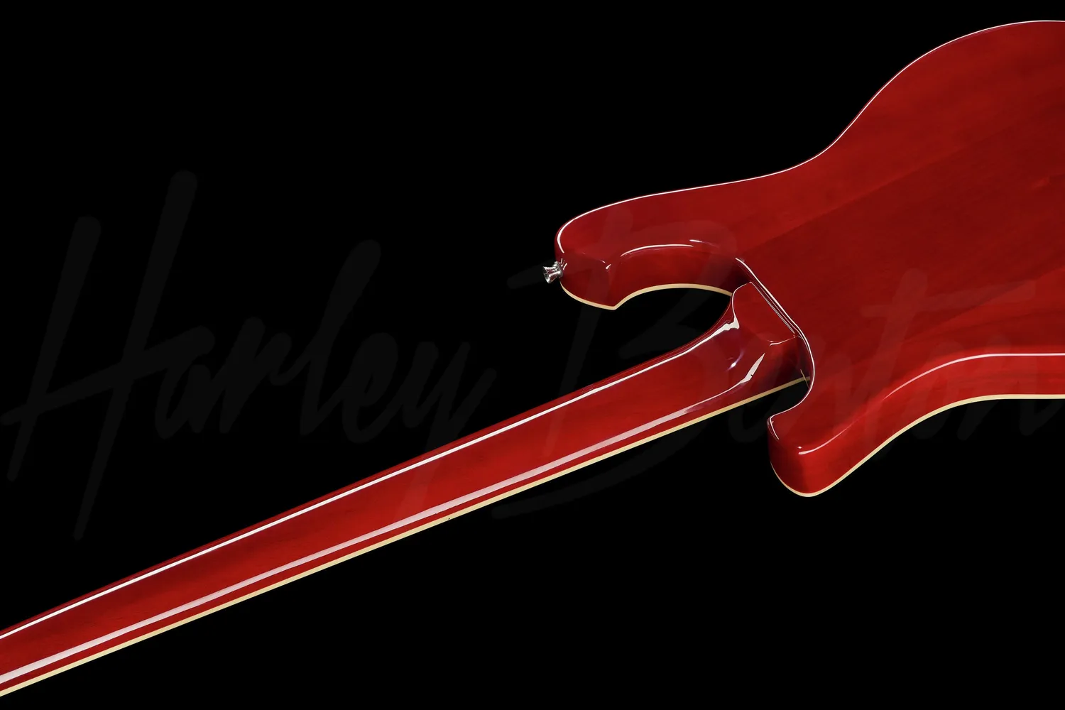 Harley Benton Tribute RB-414CS E-Bass Cherry Sunburst durchsetzungsstark