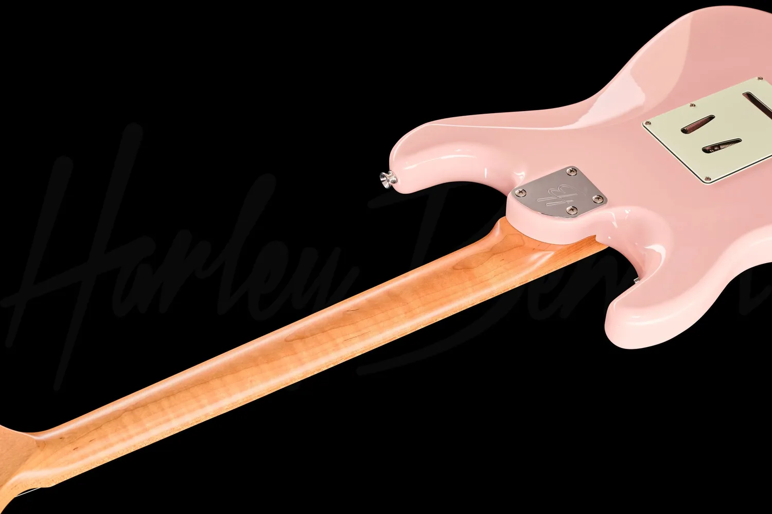 Harley Benton ST-Modern Plus HSS E-Gitarre Shell Pink Alder