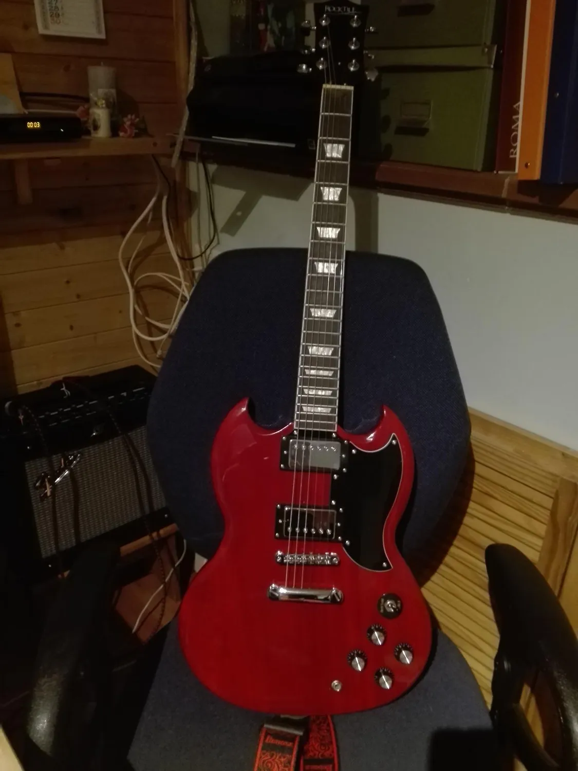 Rocktile Pro S-Red E-Gitarre Doublecut Heritage Cherry