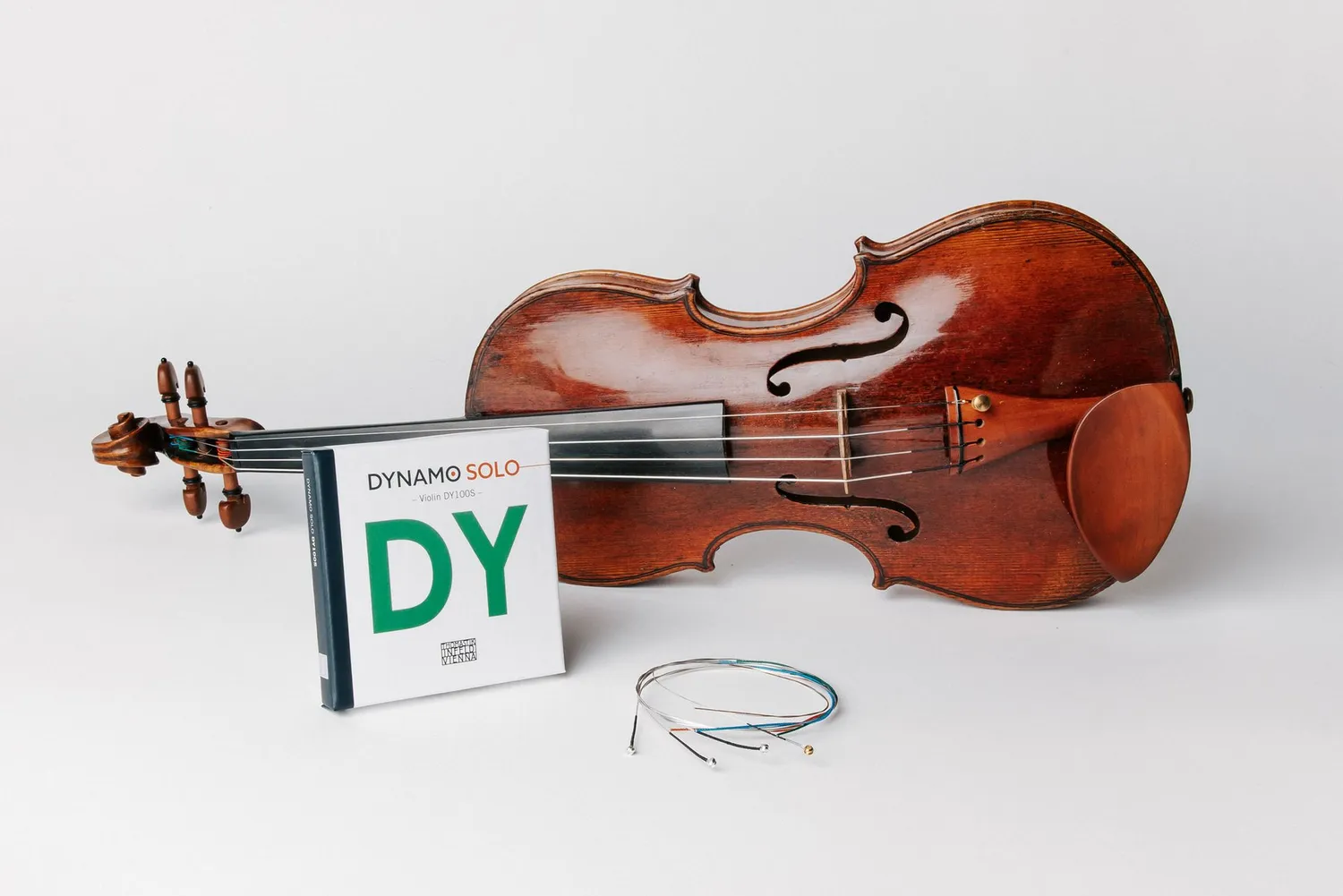 Thomastik Dynamo Solo Violinsaiten 4/4 mittel