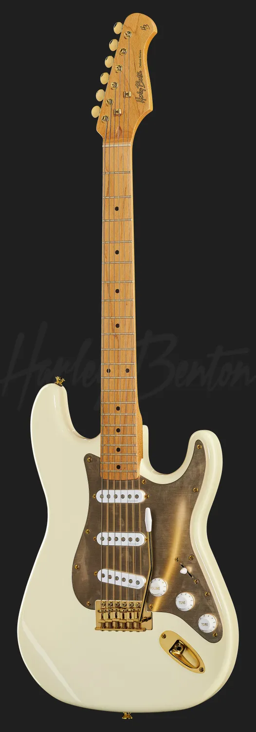 Harley Benton ST-62DLX E-Gitarre Olympic White Gold