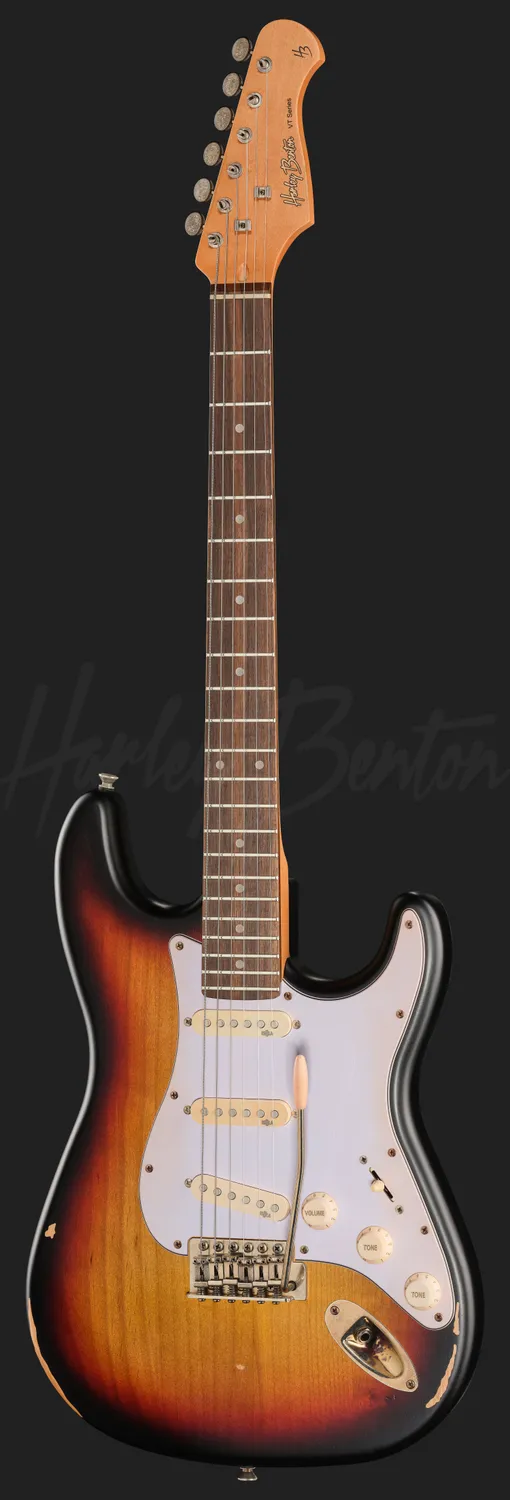 Harley Benton Aged ST-62LA MN E-Gitarre Sunburst Light Aged