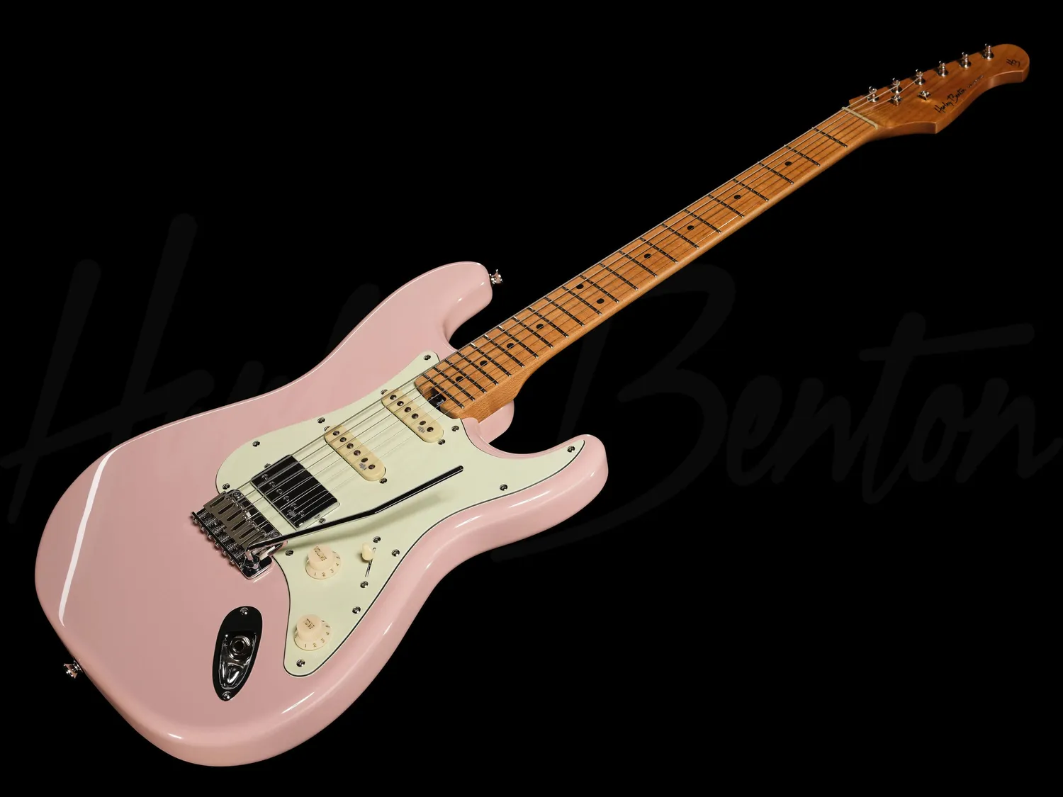 Harley Benton ST-Modern HSS MN E-Gitarre Shell Pink Coil-Split