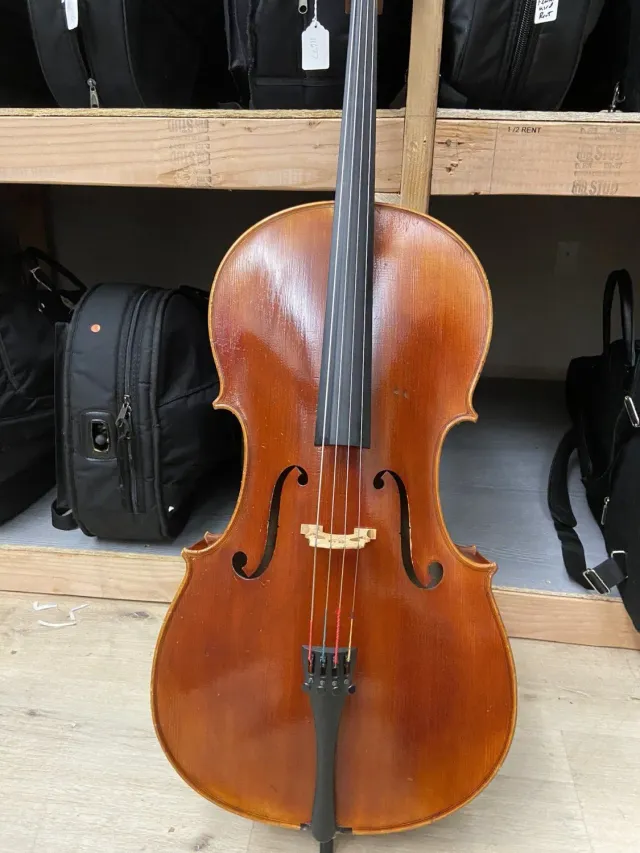 Angelo Rizzo 11160 Cello 1/2 Garage Sale