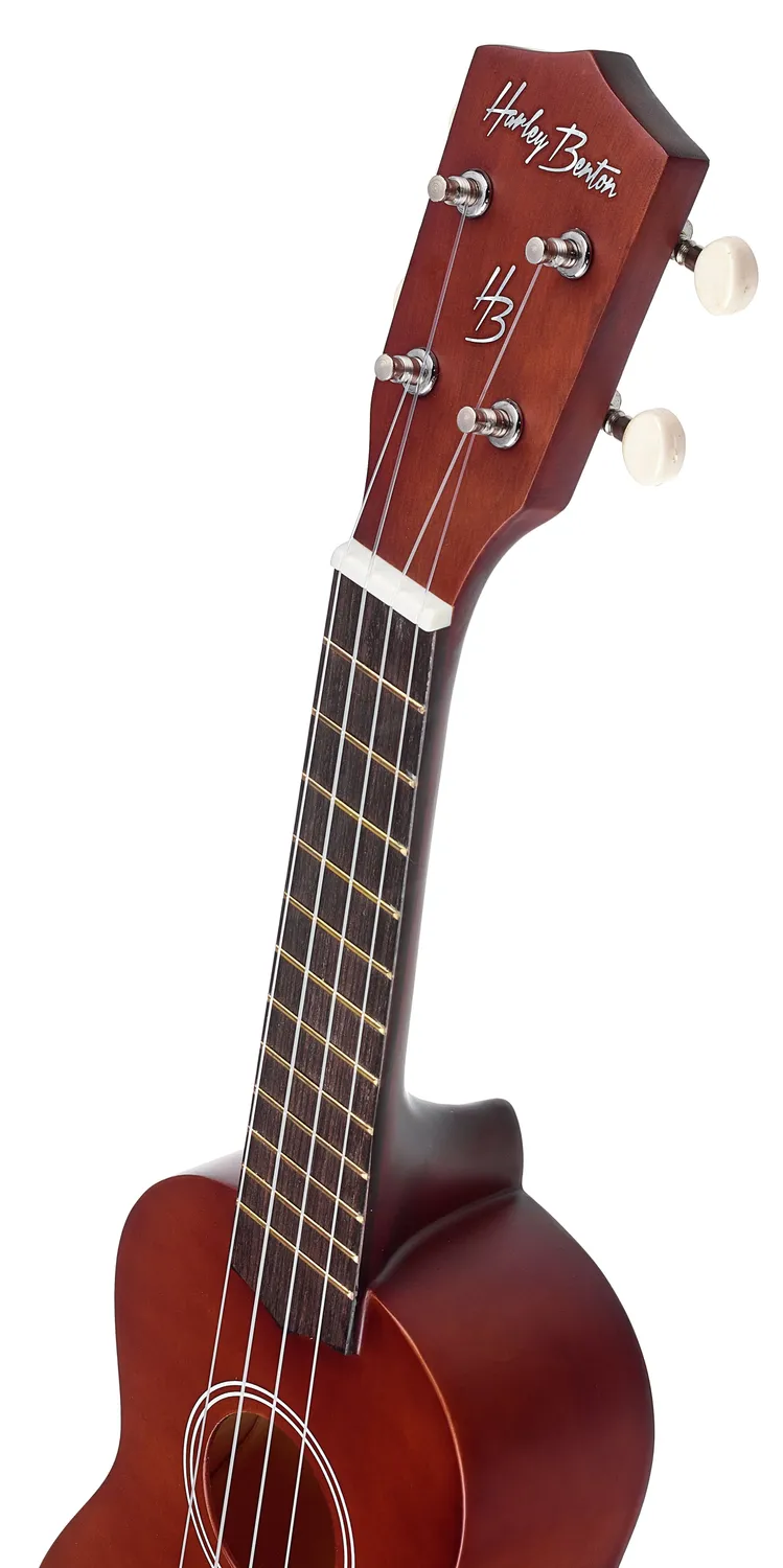Harley Benton UK-11 Ukulele Pack Sopran mit Zubehör