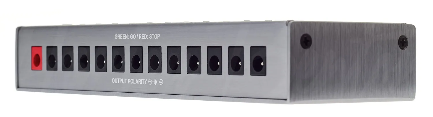 Harley Benton PowerPlant ISO-12 Pro Netzteil 12-fach