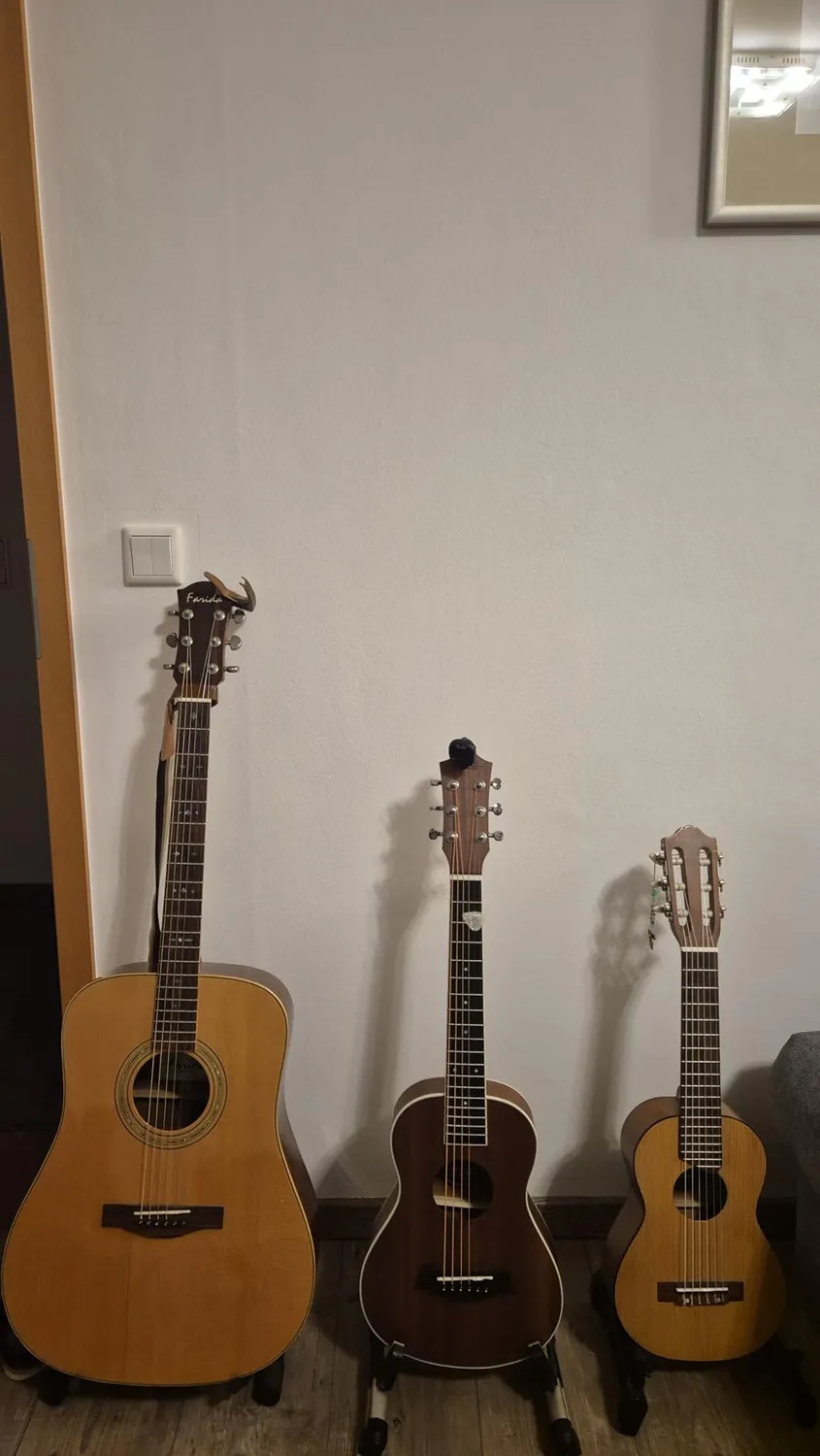 Rocktile G-10 NT Guitarlele Natur Zeder