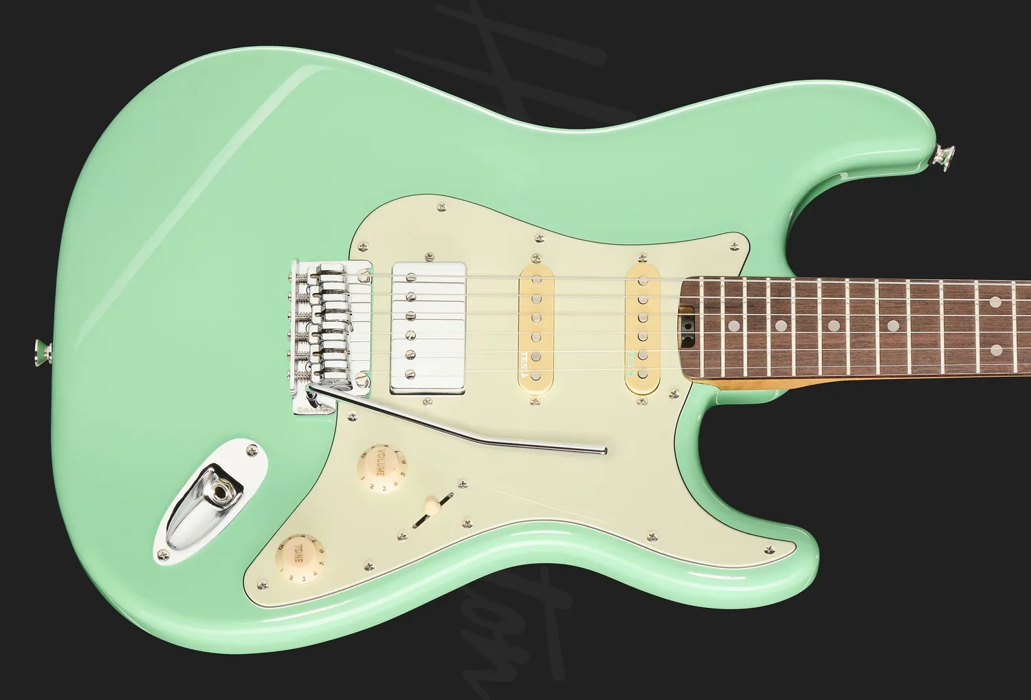 Harley Benton ST-Modern Plus HSS E-Gitarre Seafoam Green Tremolo