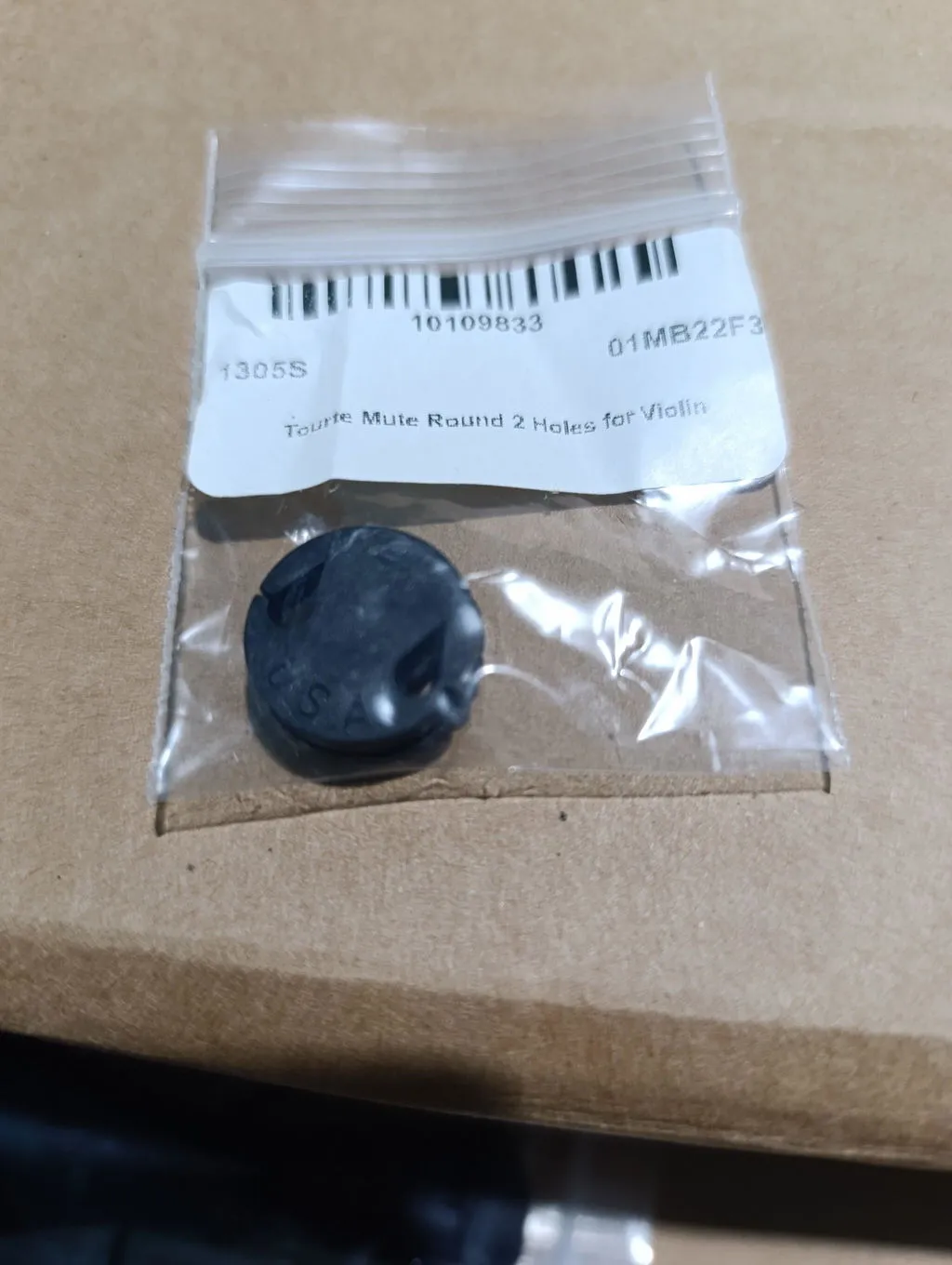 Tourte Violindämpfer rund 2-Loch schwarz Gummi