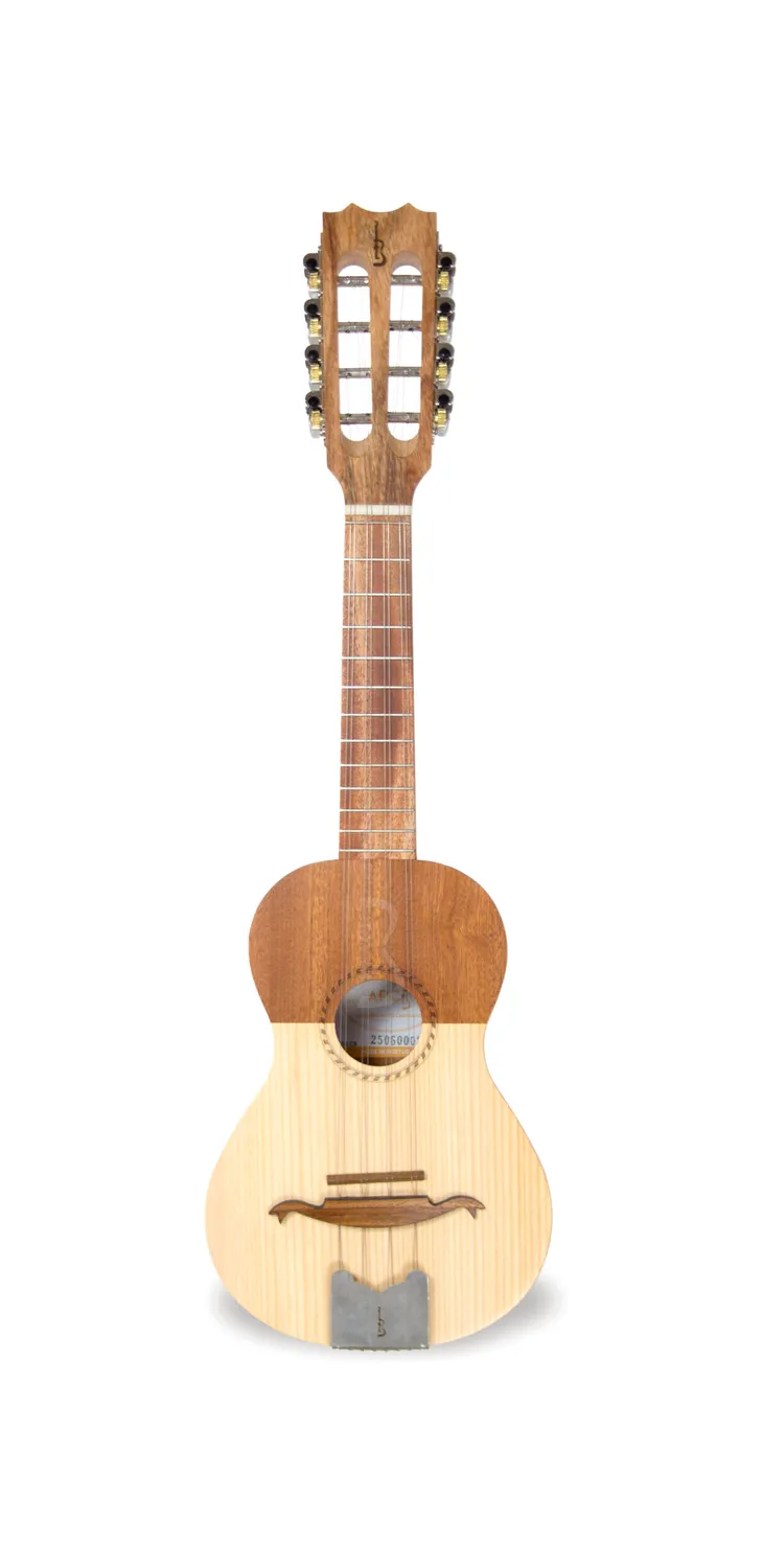 APC 102 C8 Cavaquinho Fichte massiv Sapelli