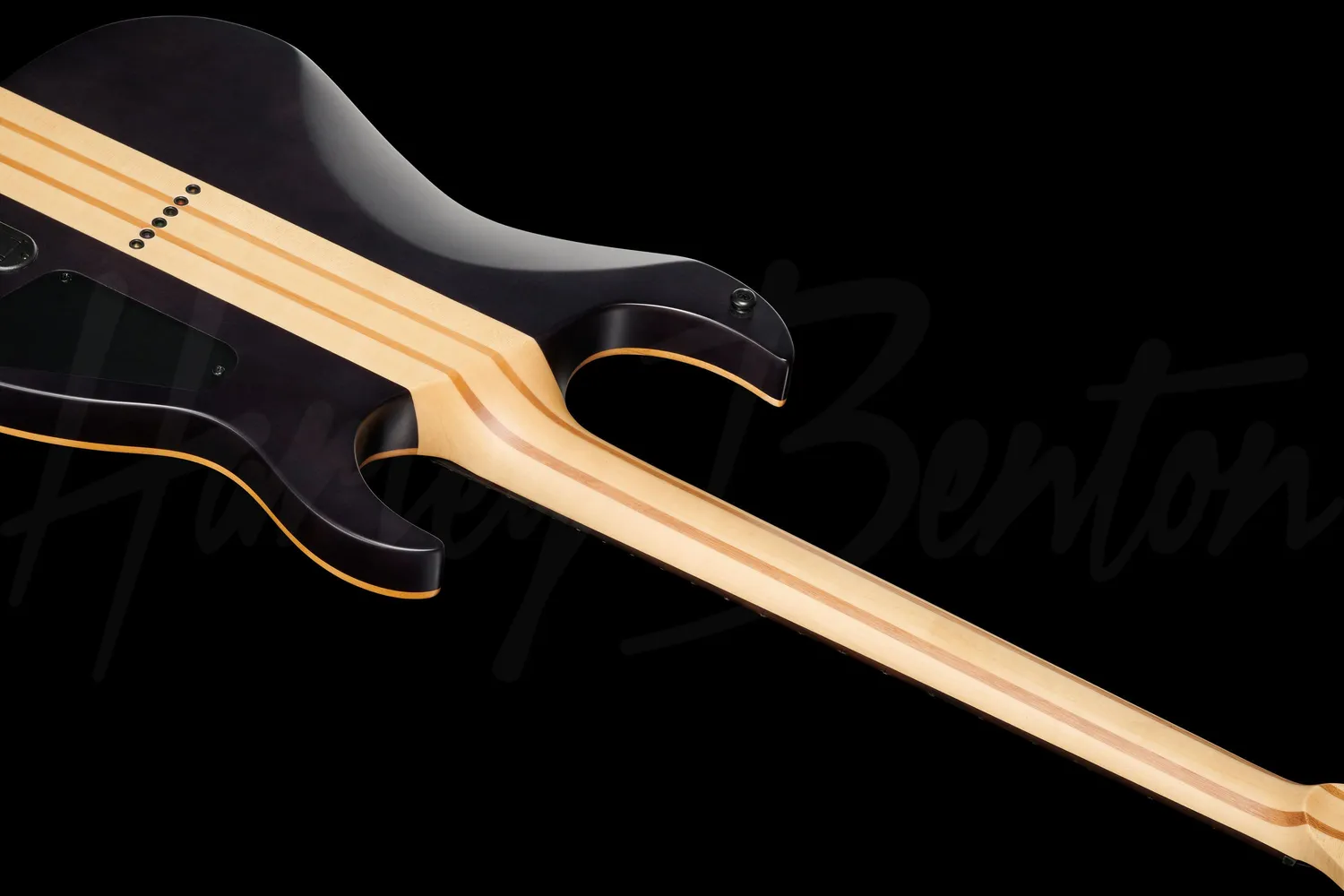 Harley Benton Amarok-6 LH E-Gitarre Flame Burst