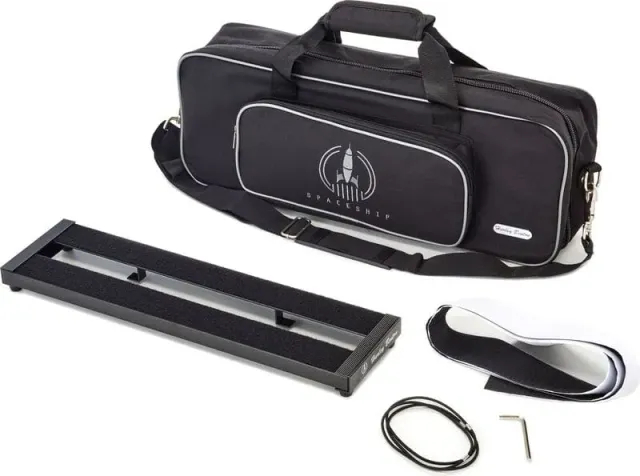Harley Benton SpaceShip 50C Pedalboard 50cm mit Tasche