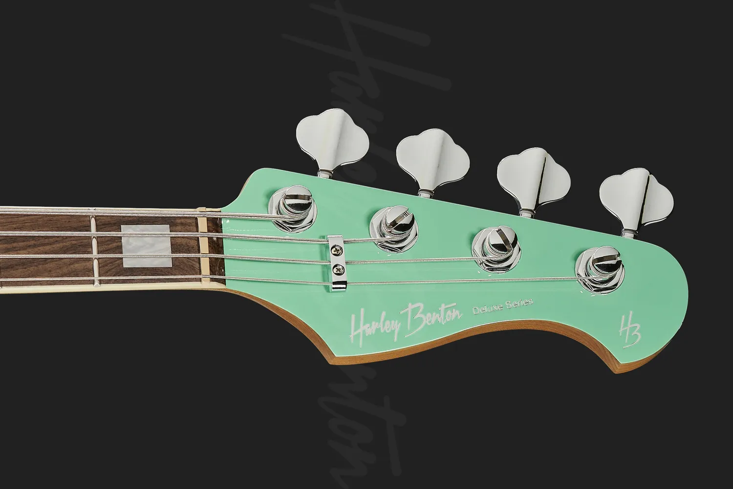 Harley Benton MV-4PJ Seafoam Green E-Bass 4-saitig