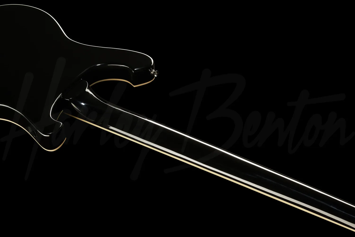 Harley Benton Tribute RB-414LH BK E-Bass schwarz Linkshänder